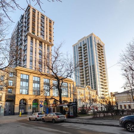 Petrovdom 12-131B Apartments In Rc "Yaroslaviv Grad"Bulvarno Kudriavska 17B Kyiv Exterior photo